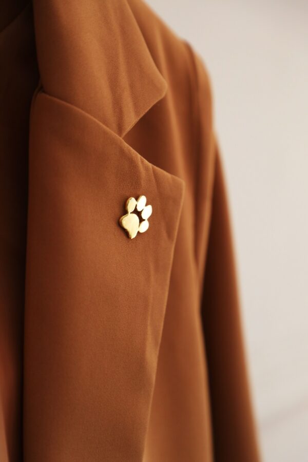 The Paw - Image 2